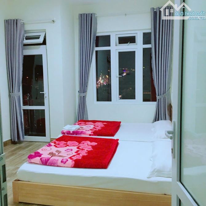 Bán ks mini srxd, cách chợ đêm đà lạt chỉ 500m chủ đang rất thiện chí bán giá 6ty7 - 2