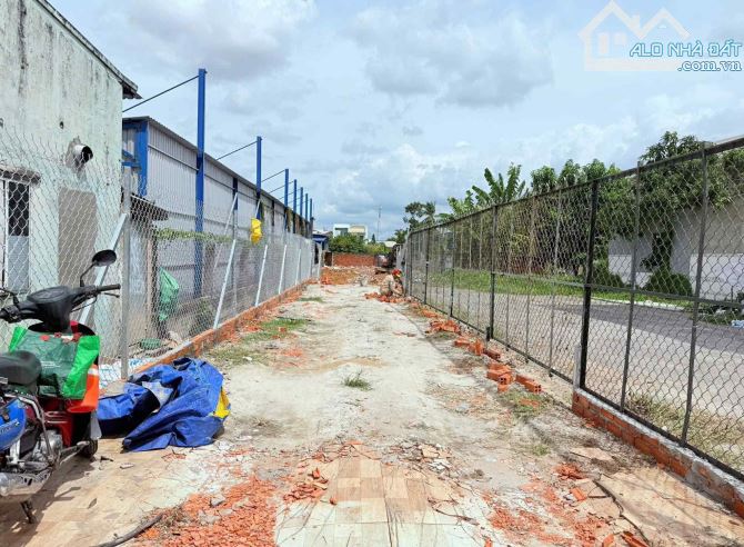 288m2 đất mặt tiền Lê Văn Phẩm P6, Mỹ Tho Tiền Giang - 2