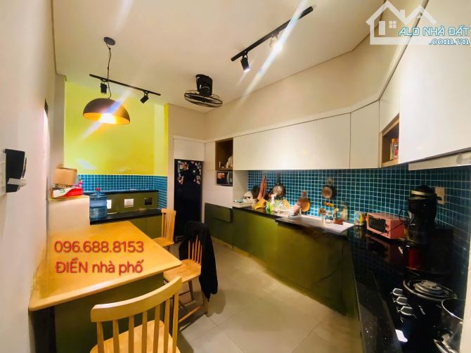 THÀNH THÁI, Q10 –GẦN VẠN HẠNH MALL–HẺM XE HƠI 5M, 2 TẦNG ĐẸP, FULL NỘI THẤT, 11 TỶ N - 2