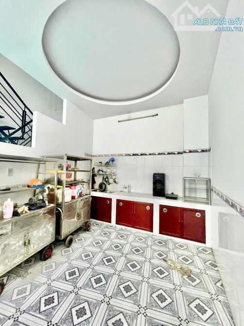 Bán nhà 2 tấm MTD Cầu Kinh gần Nguyễn Cửu Phú - 2