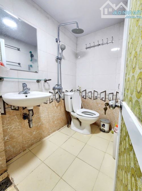 BÁN CĂN HỘ CCMN PHỐ LẠC LONG QUÂN - TÂY HỒ - Ô TÔ ĐỖ CỔNG  - Vị trí đẹp, Ô tô tránh trước - 2