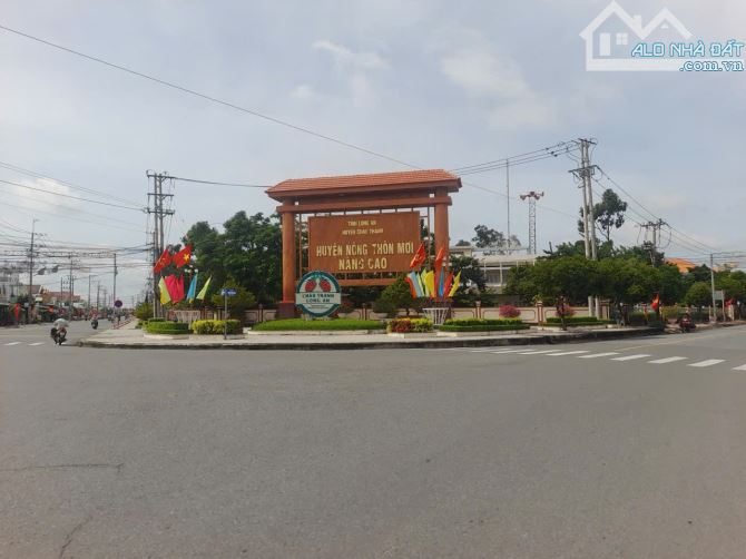 Quá rẻ, 1000m2 đất xây nhà vườn, 27 x37m, chỉ 680tr - 2