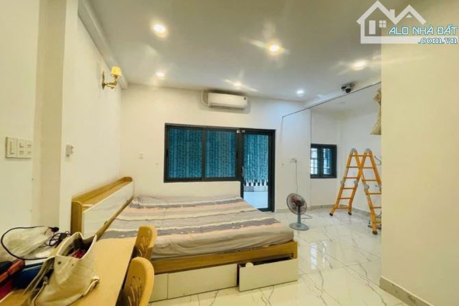 Bán nhà hẻm xe hơi, Trần Văn Quang, Tân Bình, 38.5 m² (5.7m x 7.1m) - Giá 4.9 tỷ TL - 2