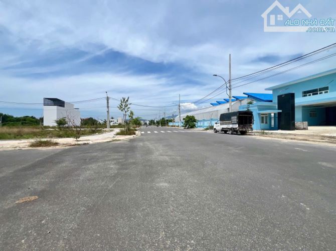 Giá tốt đất khu TĐC Ngọc Hiệp, phường Tây Nha Trang - đối diện công viên - đường nhựa 13m - 2