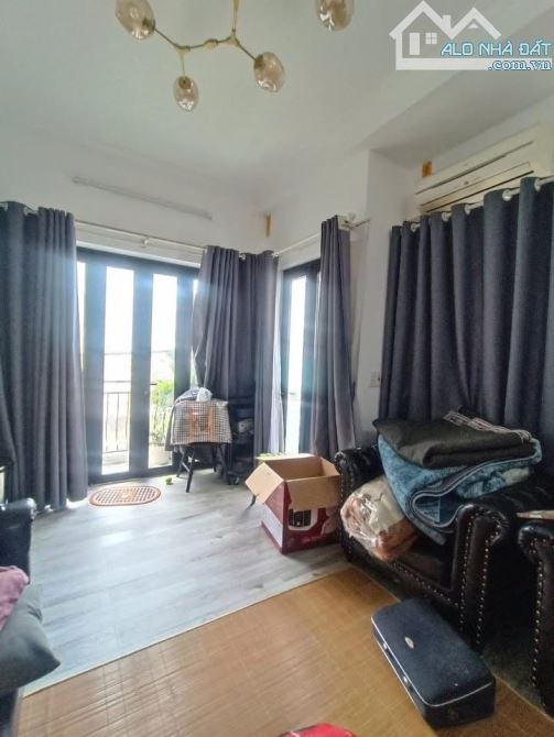 PHẠM VĂN ĐỒNG-CỔ NHUẾ 45m x 4Tầng, Kinh Doanh, Giá 8Tỷ Bé - 2