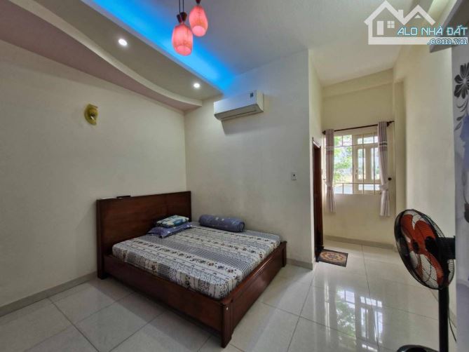 NHÀ 3 TẦNG  TRUNG TÂM LINH CHIỂU – OTO NGỦ TRONG NHÀ – GIÁ CHỈ 7.5 TỶ - 2