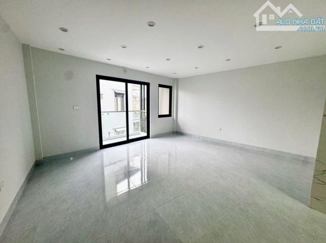 🏠HOÀNG MAI – TRƯƠNG ĐỊNH – KIM ĐỒNG | SIÊU PHẨM 82M2 X 5 T THANG MÁY - GẦN Ô TÔ - FULL ĐỒ - 2