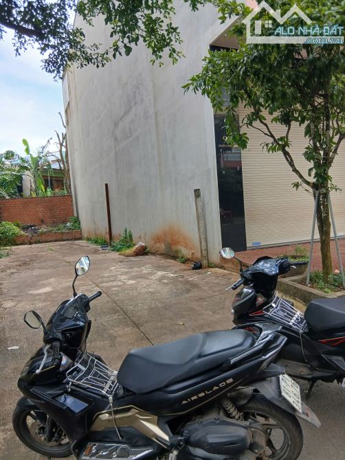 Bán đất mặt tiền số 100 Nguyễn Lương Bằng, TP, Pleiku, Tỉnh Gia Lai - 2