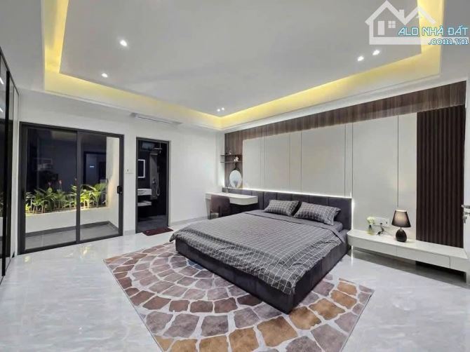 🏠 BÁN NHÀ 3 LẦU HẺM TRUNG LANG – P.12, TÂN BÌNH – 5PN – 5,6 TỶ TL - 2