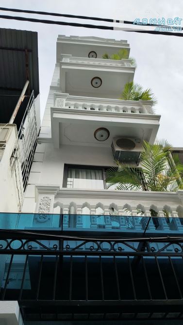 Bán căn 37m2 5 tầng phố Hoàng Đạo Thành, giá nhỉ 8tỷ - 2