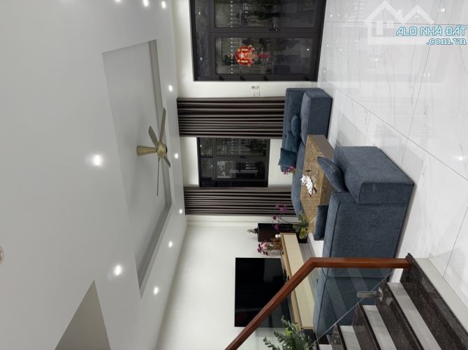Bán Biệt thẹ KĐT Đậng Xá - Gia Lâm - DT 198m - 2