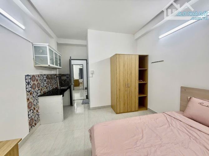 Cần bán chdv: hẻm số 122/phan văn Hân, P17 , B.Thạnh 8pn - 9wc- đang thu nhập cao - 2