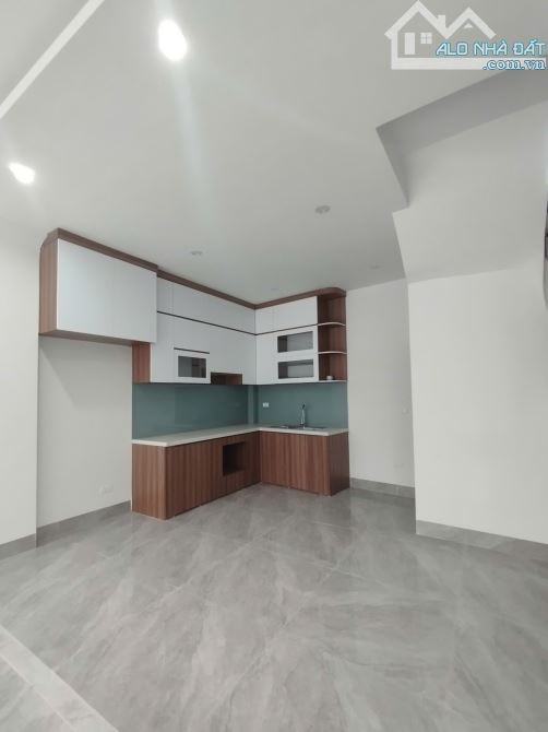 🏡 NHÀ ĐÔNG LA ĐẠI THÀNH– HƠN 4 TỶ - 55M2 4 TẦNG - Ô TÔ ĐỖ CỬA - 2