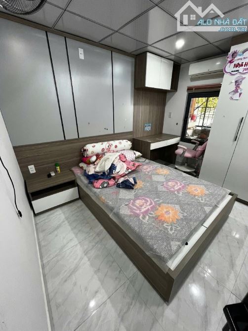 NHÀ ĐẸP 2 TẦNG- FULL NỘI THẤT-NGAY TRUNG TÂM THANH KHÊ- ĐIỆN BIÊN PHỦ-DT: 70m2-GIÁ:3.8 TỶ - 2