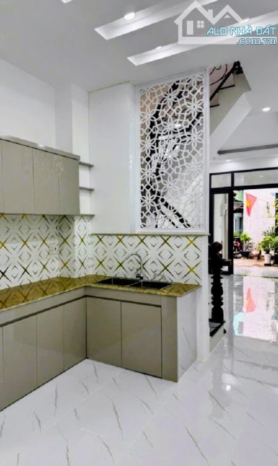 NHÀ MỚI Ở NGAY! trên đường ĐẶNG CHẤT Quận 8 Ngang 3,6mx14,5m Nở hậu 4Tầng Nhỉnh 6 Tỷ TL - 2