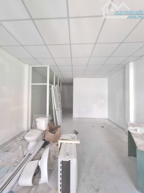 🏡💥 NHÀ 2 TẦNG – HẺM XE HƠI TRÁNH – DT 79M² (4.3M x 18M) – LÊ TRỌNG TẤN, TÂN PHÚ – CHỈ 10 - 2