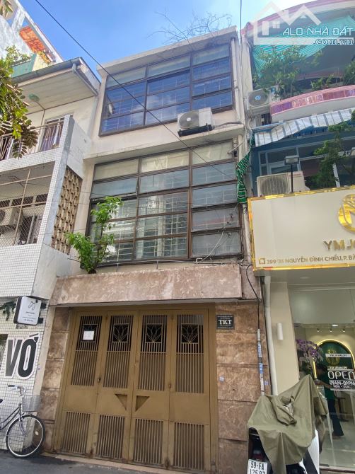 NHÀ ĐẸP VÕ VĂN TẦN QUẬN 3, CÁCH MẶT TIỀN CHỈ 10M - DT: 5X15M - 4 TẦNG GIÁ 22.5 TỶ - 2