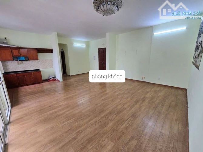 cho thuê chung cư CTM 299 Cầu Giấy, 110m2, 3 Phòng ngủ, đồ cơ bản 14 triệu - 2