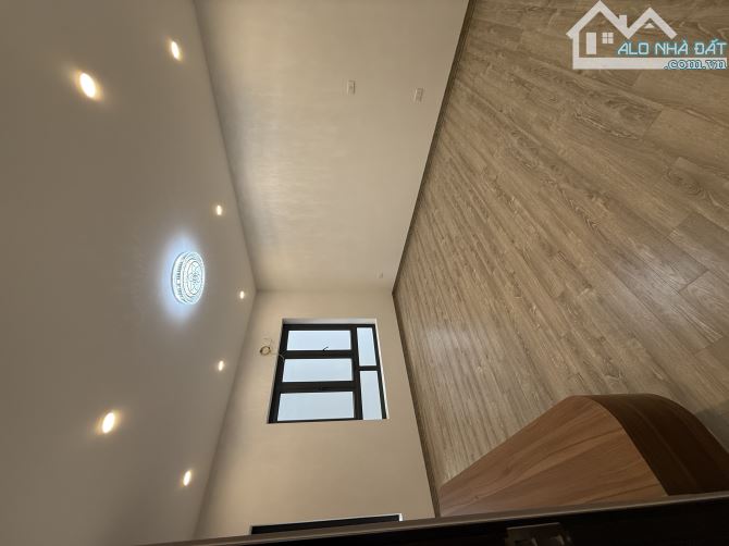 Bán nhà 72m2, 5 tầng mới tinh Lạc Long Quân, Nghĩa Đô, chỉ hơn 11 tỷ - 2