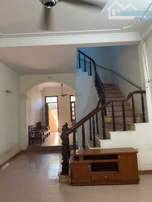 NHÀ ĐẸP ĐÔNG MỸ 52.8M2, MẶT TIỀN BA GÁC CHỈ VỚI 3.8x TỶ - 2