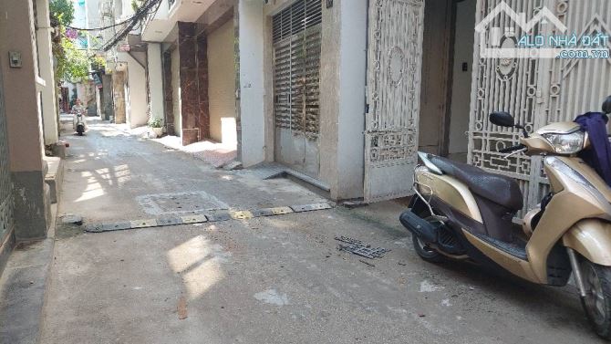 Bán nhà Xuân La, 5 tầng thang máy, mặt ngõ 4m, kinh doanh, dân trí tuyệt vời - 2