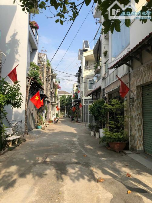 Duy nhất 1 lô 62m2 3.3 tỷ TL ngay Nguyễn Duy Trinh Long Trường - 2