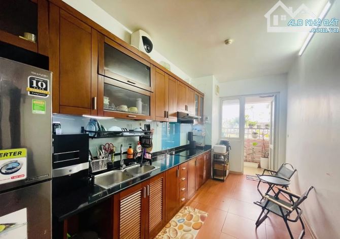 CHÍNH CHỦ GỬI BÁN – CĂN 70m 2 ngủ 2 vs CT4B Xa La giá 3, 95 tỷ - 2