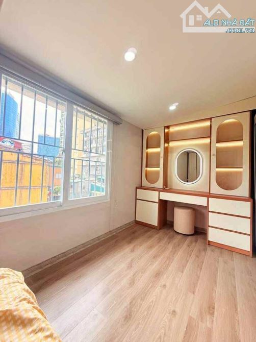 TẬP THỂ TRUNG TÂM BA ĐÌNH – THÀNH CÔNG 60M² – TẦNG ĐẸP, 2 NGỦ, 2 MẶT THOÁNG – GIÁ 3,5 tỷ - 2