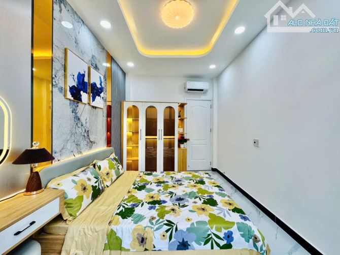 🌷🌷 BÁN NHÀ BÙI ĐÌNH TUÝ – 28M² – 3 TẦNG – 4PN – CHỈ 5,95 TỶ - 2