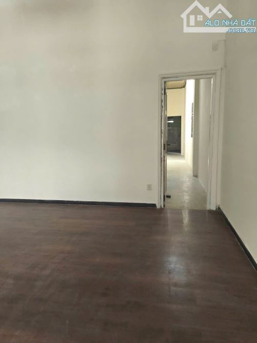 NHÀ HẺM HƠI 150M2, NGANG 6MX25M. XE HƠI NGỦ TRONG NHÀ - GẦN ĐƯỜNG VÀNH ĐAI 3 - TÂN HIỆP, - 2