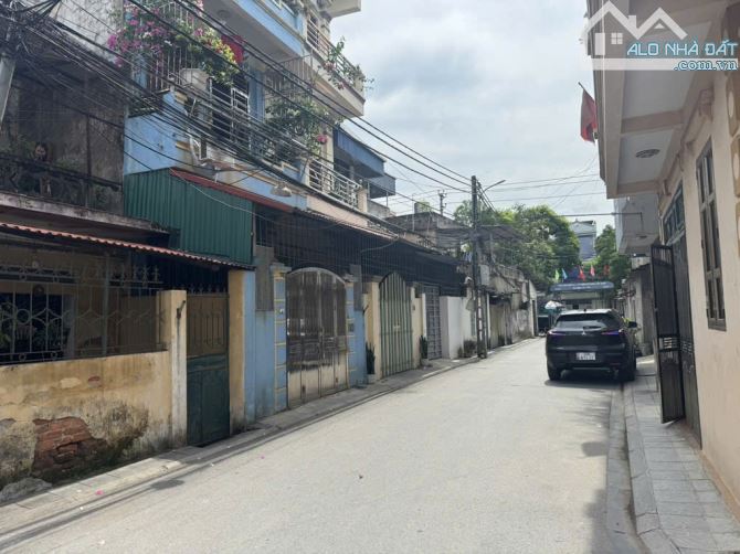 Còn xót lại!! Lô 42m2 Vuông Vắn, Trung Tâm Thị Trấn, Ngõ Thông Ô Tô  🚘  7 chỗ đỗ cửa - 2