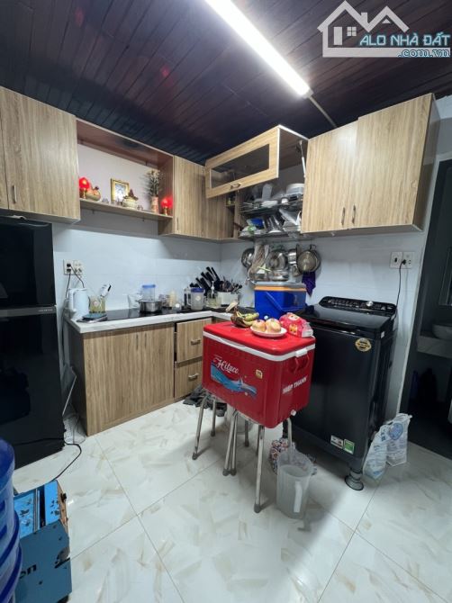 ♥ Kề Mặt Tiền Lê Duẩn, Lô Góc, 57m2, lửng đúc, sàn, cầu thang gỗ Lim, 3.x tỷ - 2