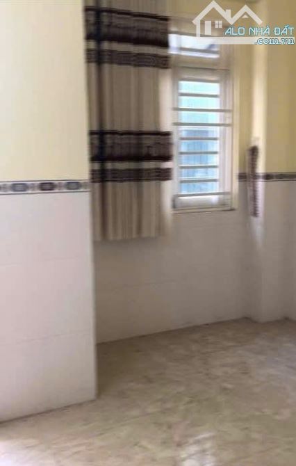 Bán nhà hẻm xe hơi Bùi Minh Trực Phường Bình Đông. Nhà 2 mặt hẻm, nở hậu - 2