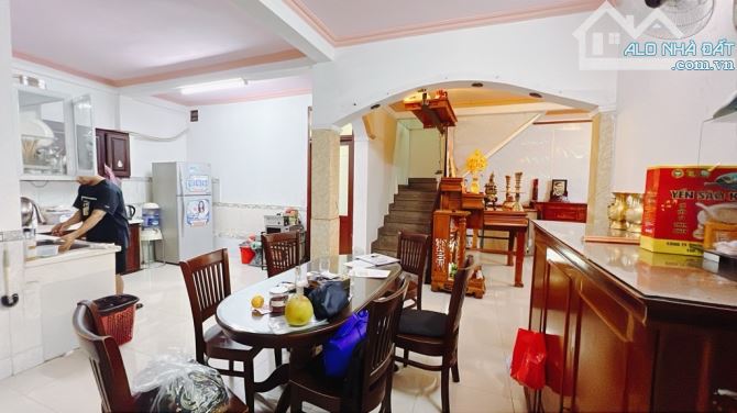 Nhà DT Lớn 90m2 ngay Lottemart Q7 2 tầng BTCT giá hơn 9tỷ TL - 2