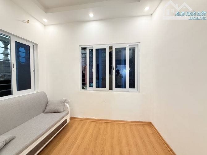 BÁN NHÀ XÃ ĐÀN – LÔ GÓC – 20M² – 4 TẦNG – 3 BƯỚC RA Ô TÔ – GIÁ CHỈ 5.9 TỶ - 2