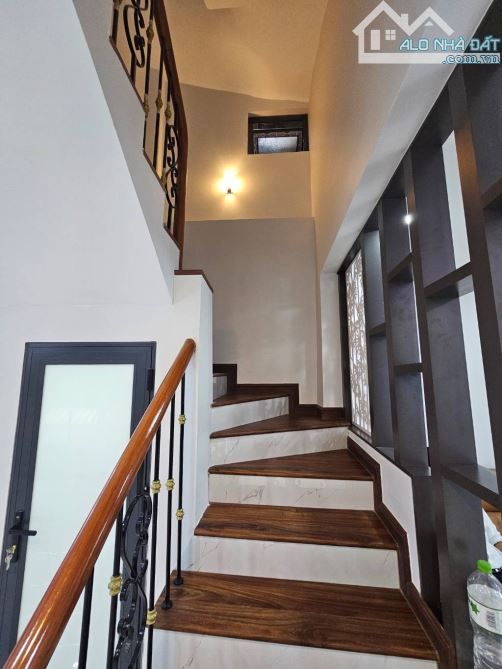 BÁN NHÀ THỔ QUAN – ĐỐNG ĐA – 51M² – 4 TẦNG – MT 4,6M – GIÁ CHỦ THIỆN CHÍ - 2