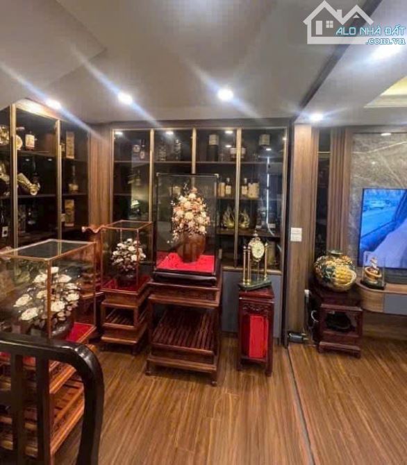 Nhà mới. Phố Sài đồng. Thiết kế hiện đại sống đẳng cấp - 2