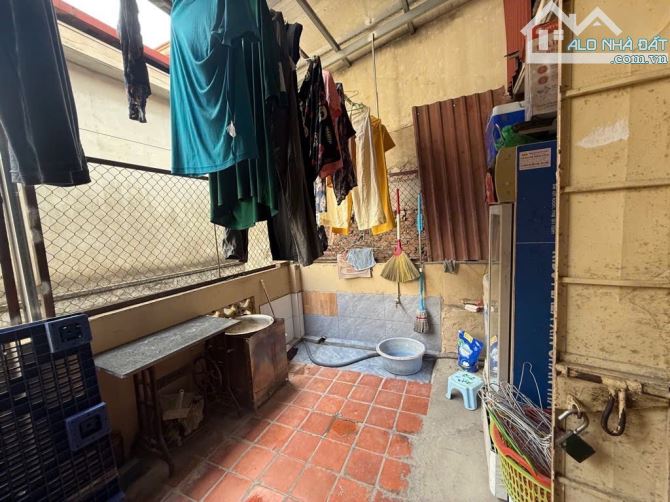 HOÀNG QUỐC VIỆT CẦU GIẤY, 3TẦNG DT65M2, MT5M GẦN PHỐ NGÕ THÔNG, Ô TÔ GẦN NHÀ. Nhỉnh 13 tỷ - 2