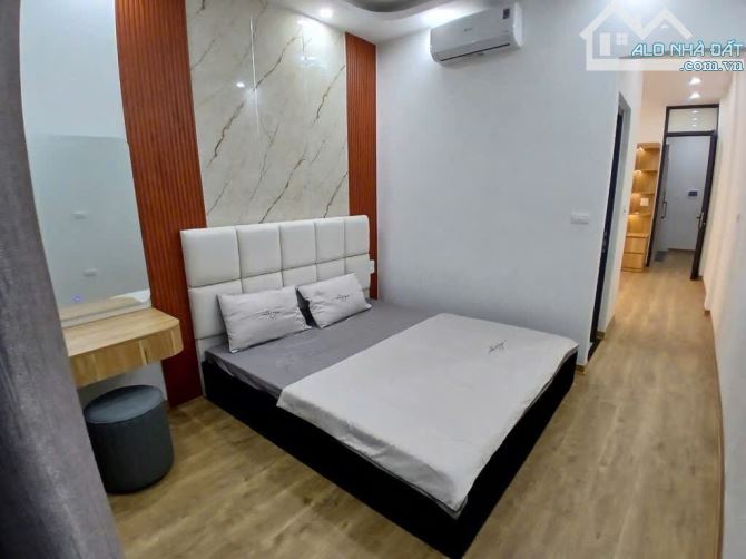 SIÊU PHẨM TRUNG TÂM ĐỐNG ĐA - 40M2 x 5 TẦNG THANG MÁY - CÁCH Ô TÔ 10M - 2