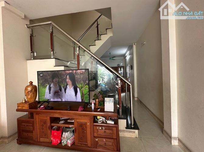 CHỦ CẦN TIỀN BÁN NHANH TRONG THÁNG – NHÀ 4 TẦNG MỚI ĐẸP – 2 BƯỚC RA CHỢ - SẴN DÒNG TIỀN 6T - 2