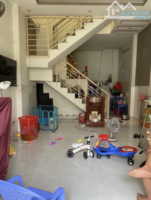 BÁN  NHÀ 1HẺM XE HƠI KHU NGUYỄN THỊ TÚ GIÁ CHỈ 3T6 - 2