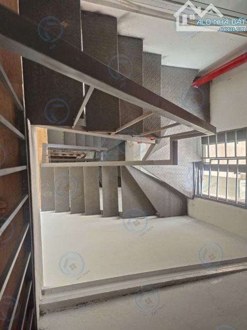 Nhà Trần Cung 70m2x7T, Lô góc 18.5 tỷ, Ô tô, cho thuê 90tr/th - 2