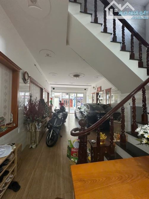 Bán nhà mặt tiền Hoàng Việt, phường Vũng Tàu- TP Hồ Chí Minh - 2
