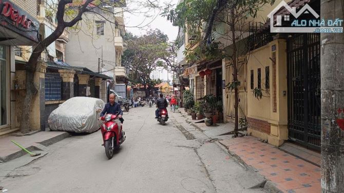 BÁN NHÀ PHỐ PHÙNG CHÍ KIÊN, NGHĨA TÂN, CẦU GIẤY 16.5 TỶ 50m 6 TẦNG MT 3m Ô TÔ TRÁNH - 2