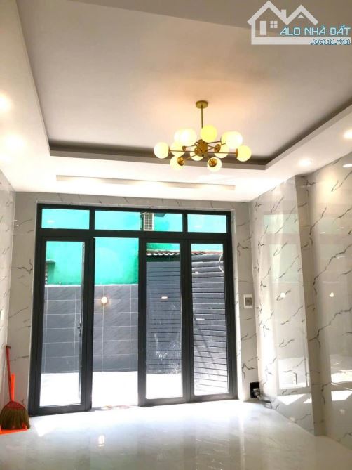 Bán nhà 60m 2tầng 3pn 4x14 đs4 p11gò vấp 5.65 tỷ - 2