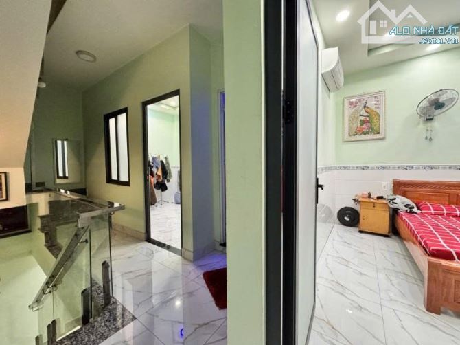 Nhà Linh Xuân 4.7ty, 54m2 1tr 2l, xây kiên cố - 2