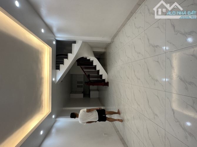 ❤️ĐỊNH CÔNG HẠ❤️NHÀ ĐẸP DÂN XÂY - 4 TẦNG - GẦN PHỐ - NGÕ THÔNG RỘNG - TIỆN ÍCH BẠT NGÀN - 2