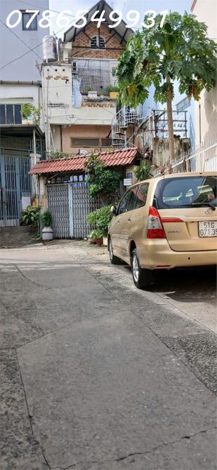 BÁN NHÀ 2 TẦNG 60M2 SÁT VINCOM LÊ VĂN VIỆT NHỈNH 3 TỶ - 2