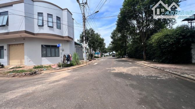 bán đất mặt tiền nguyễn cơ thạch - 2.350 tỷ - 2