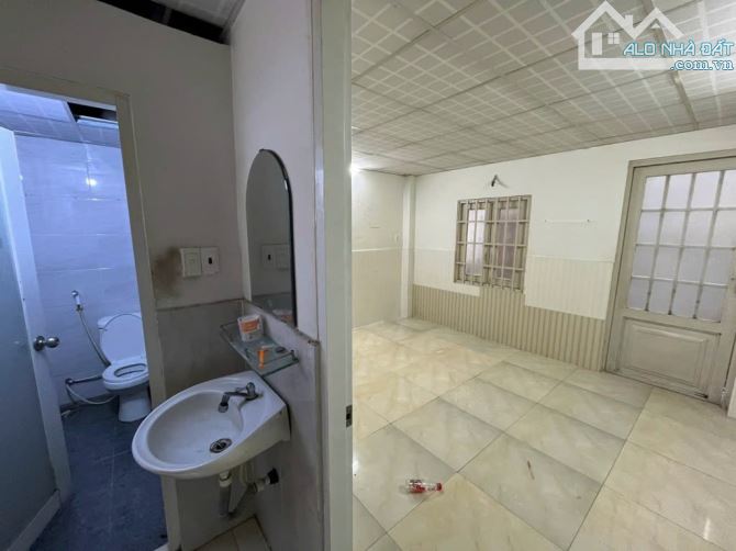 Bán Nhà Hẻm Xe Hơi 8m MT Kinh Doanh Linh Xuân 64m2 2 Tầng Hoàn Công Nhỉnh 5 Tỷ - 2